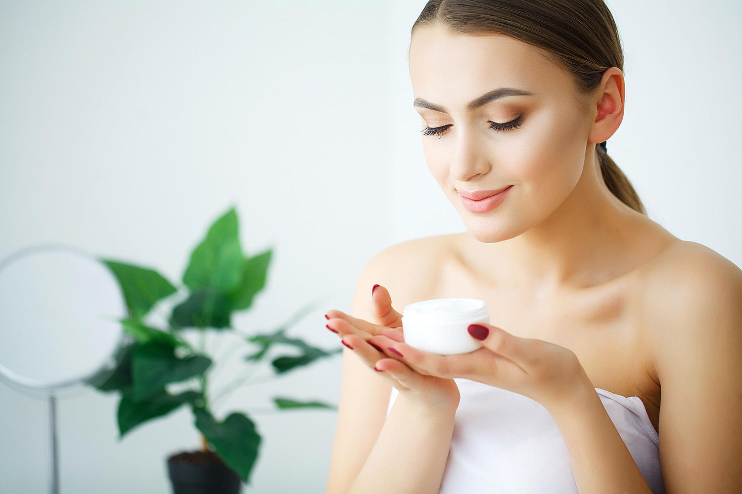 10 Anti-Aging Tips That Work Better than Botox